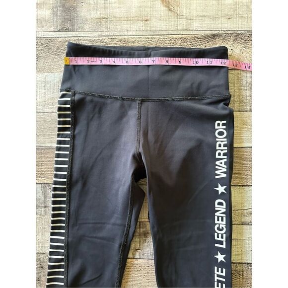 Soul Cycle Performance Black Cropped Workout Cycling Spin Leggings | Size Small - Picture 3 of 5
